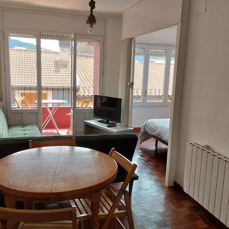 Luminoso, Centrico Y Silencioso Apartamento Jaca Eksteriør bilde