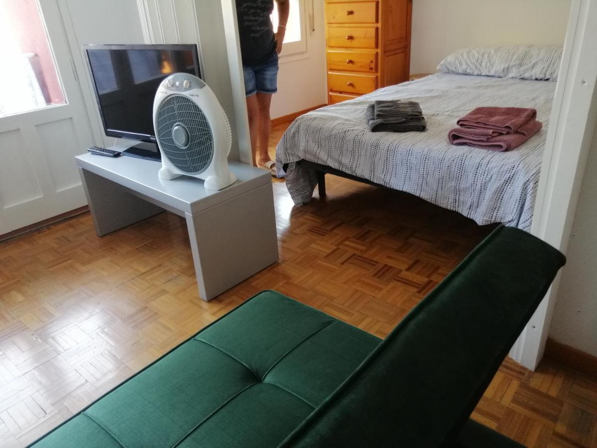 Luminoso, Centrico Y Silencioso Apartamento Jaca Eksteriør bilde