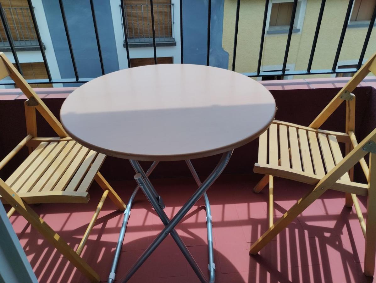 Luminoso, Centrico Y Silencioso Apartamento Jaca Eksteriør bilde